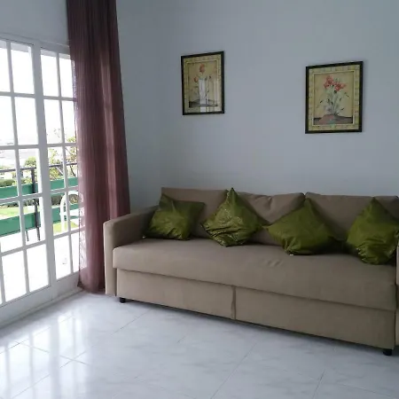 Casa Sardinero 公寓 *
